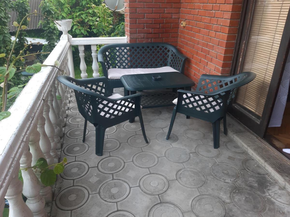 Vila Mir 皮罗特 外观 照片
